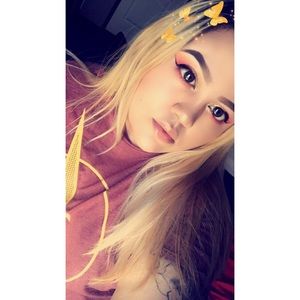 Meet your Posher, Joanna